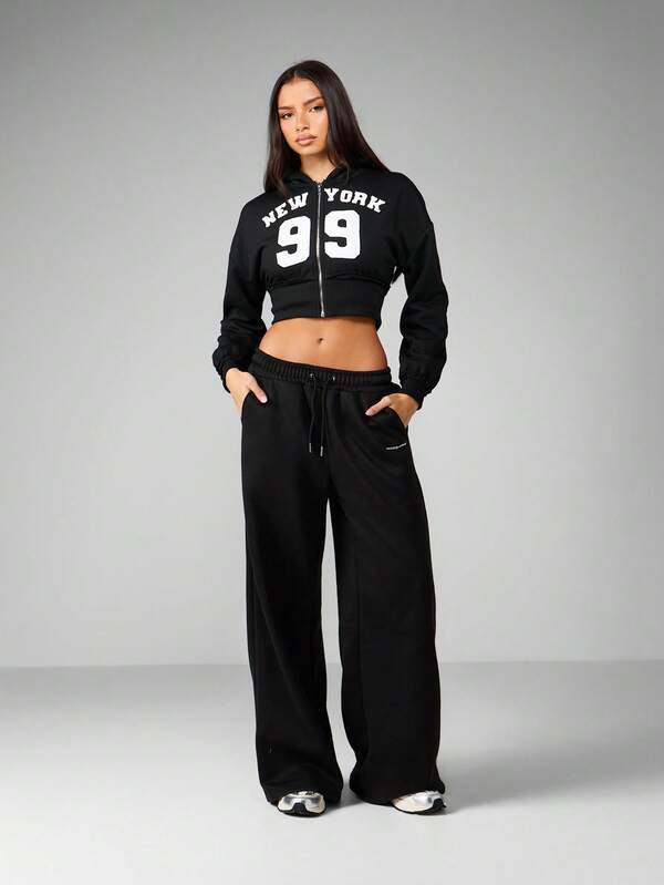 MISSGUIDED Cropped Full Zip Hooded Sweatshirt With Text Print
