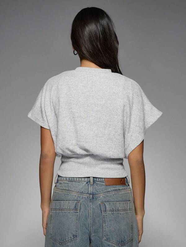 MISSGUIDED Cropped Knit Top With Fitted Waist