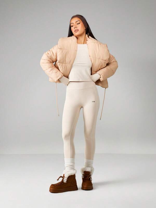 MISSGUIDED Cropped Puffer Coat With Hood
