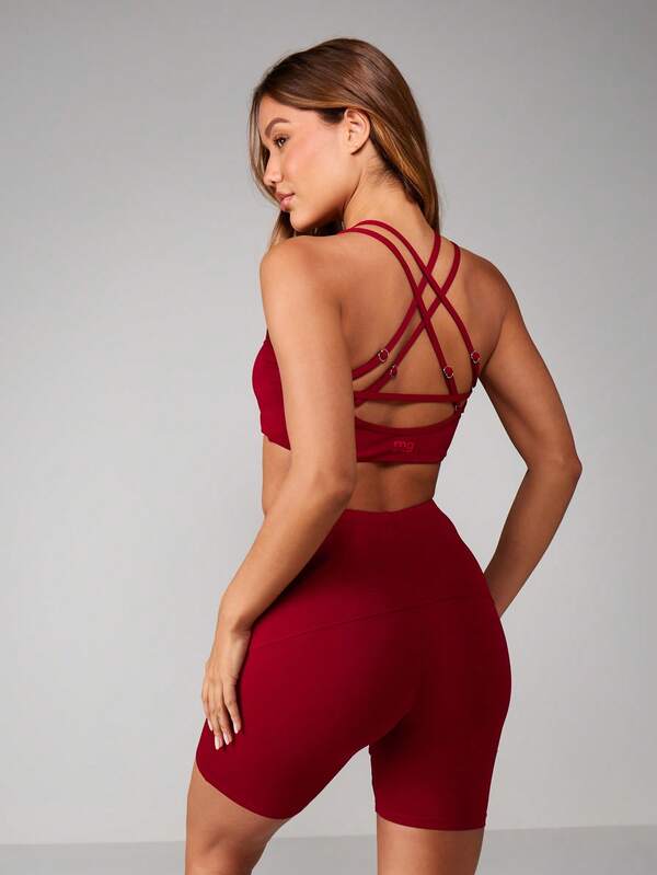 MISSGUIDED Cross Back Sports Bra With Adjustable Straps