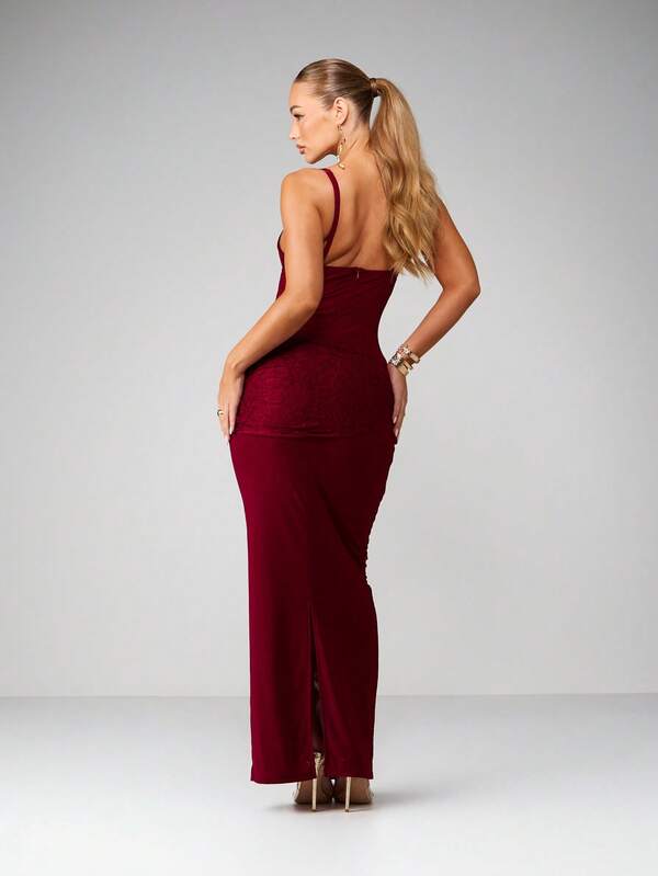 MISSGUIDED Deep V Neck Lace Overlay Maxi Dress