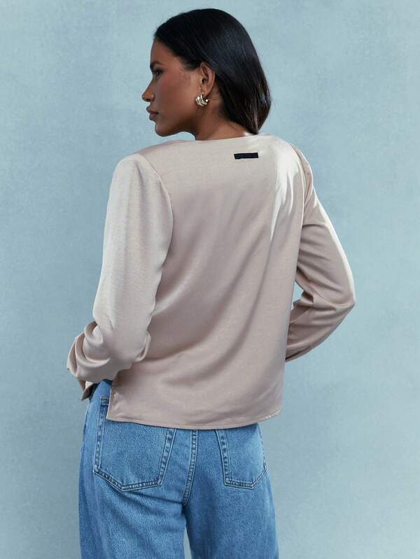 MISSGUIDED Deep V Neck Long Sleeve Blouse With Scarf