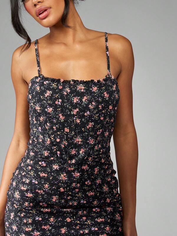 MISSGUIDED Ditsy Floral Corset Style Long Fitted Sleeveless Maxi Dress