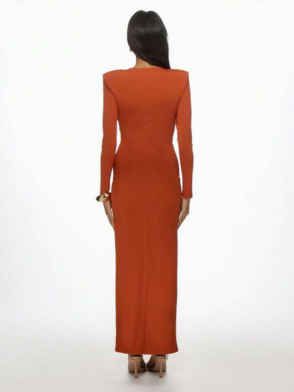 MISSGUIDED Elegant Cut-Out Long Sleeve Bodycon Floor Length Maxi Dress