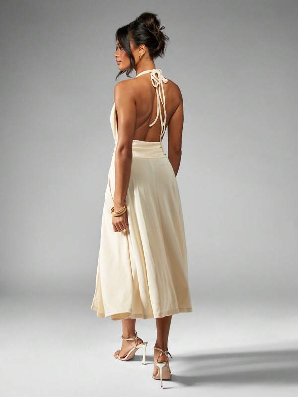 MISSGUIDED Elegant Halter Neck A Line Midi Dresses