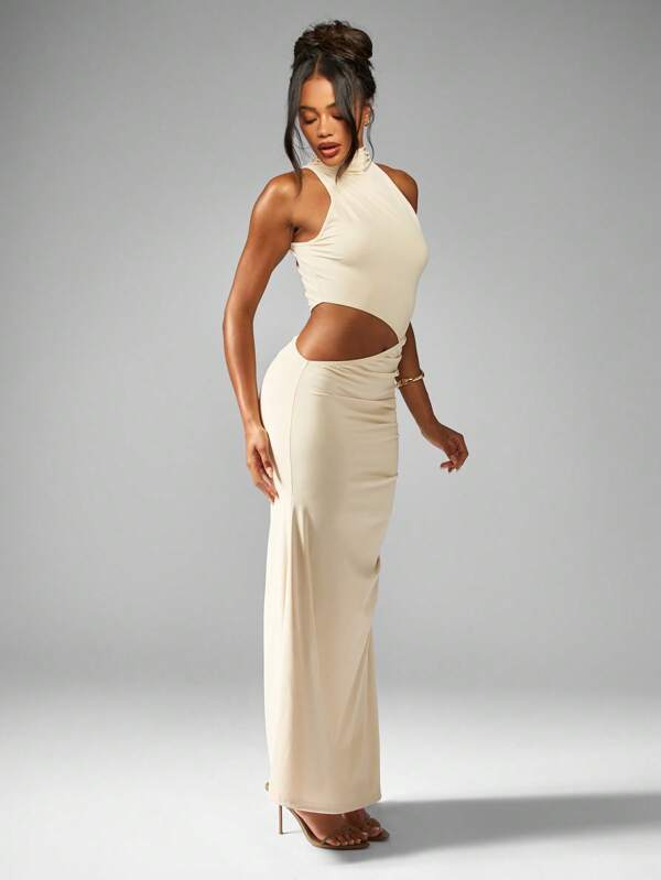 MISSGUIDED Elegant High Neck Cut Out Sleeveless Form Fitting Ruched Maxi Dress