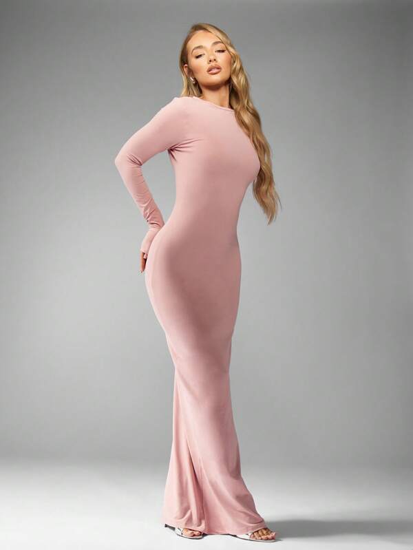 MISSGUIDED Elegant Long Sleeve Form-Fitting Maxi Dress