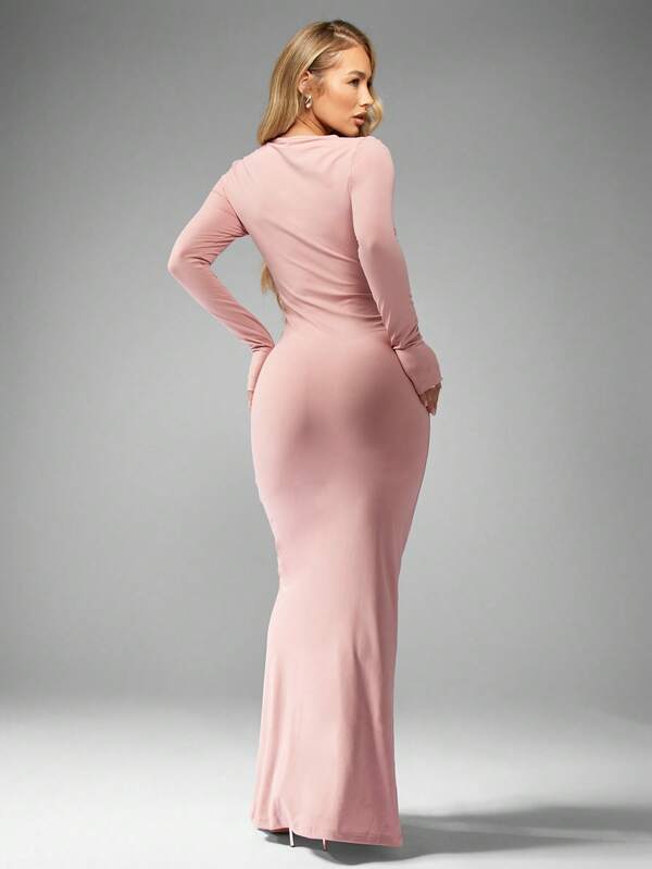 MISSGUIDED Elegant Long Sleeve Form-Fitting Maxi Dress