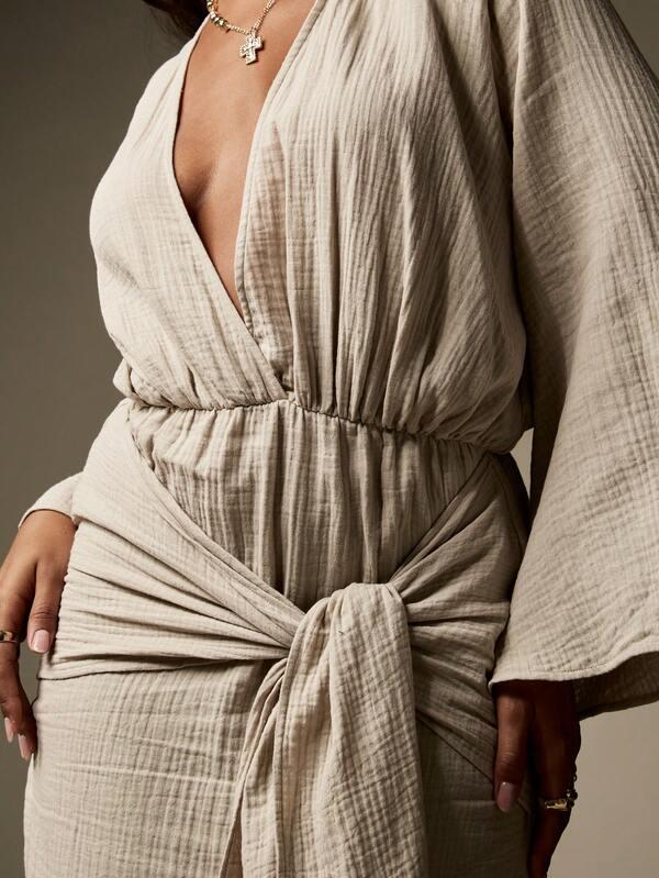 MISSGUIDED Elegant Long Sleeve Wrap Flowy Maxi Dress With Knot Detail