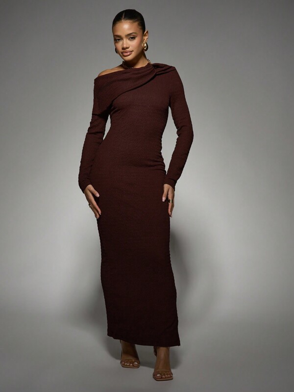 MISSGUIDED Elegant Off-Shoulder Asymmetric Knot Bodycon Long Sleeve Maxi Dress