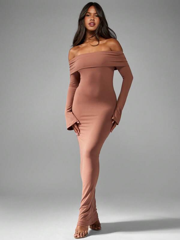 MISSGUIDED Elegant Off Shoulder Bardot Fishtail Maxi Dress
