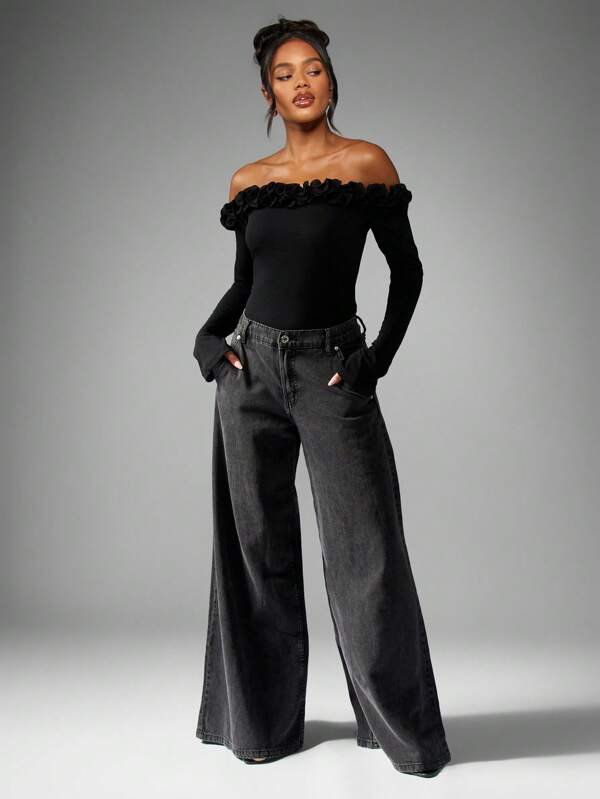 MISSGUIDED Elegant Off Shoulder Bodysuit With Long Sleeves And Ruffled Neckline