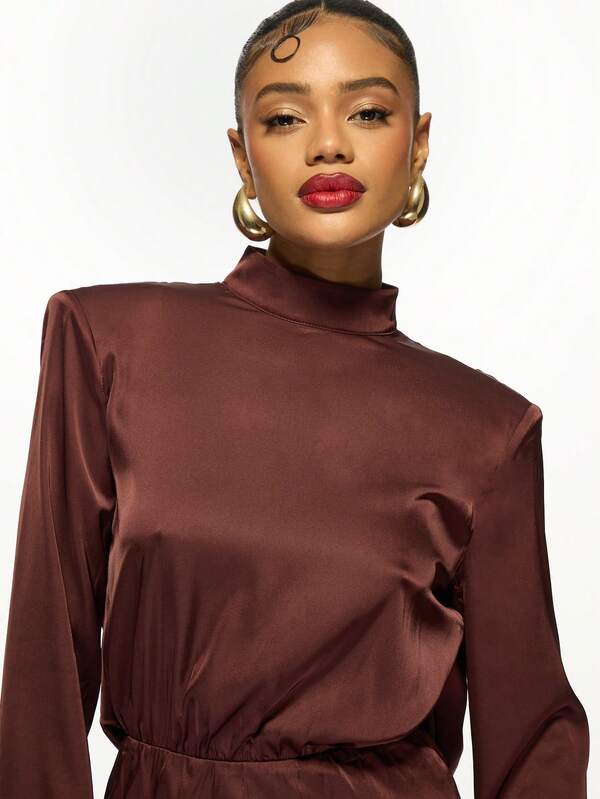 MISSGUIDED Elegant Satin Backless Turtleneck Mini Dress