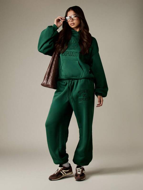MISSGUIDED Embroidered Baggy Jogger Pants With Cuffed Ankles