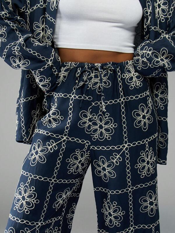 MISSGUIDED Embroidered Chain Floral Coord With Wide Leg Pants