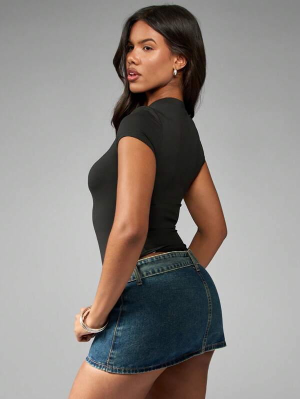 MISSGUIDED Essential Basic Fitted Stretch T-Shirt Crop Top