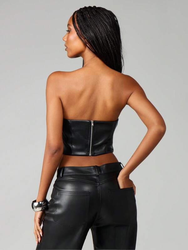 MISSGUIDED Faux Leather Corset Top With Sweetheart Neckline