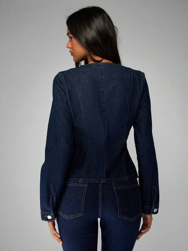 MISSGUIDED Fitted Denim Jacket With Button Front Closure