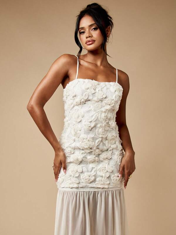 MISSGUIDED Floral Applique Maxi Dress With Chiffon Hem