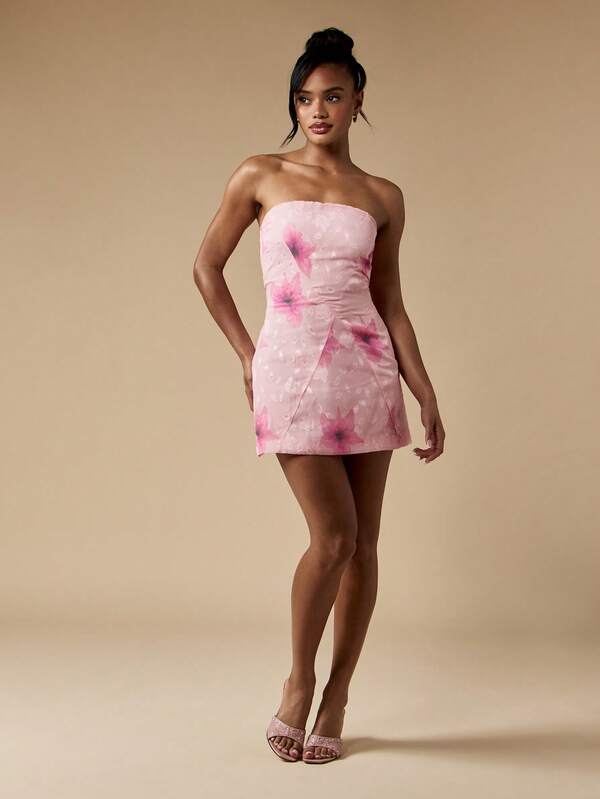 MISSGUIDED Floral Burnout Strapless Mini Dress