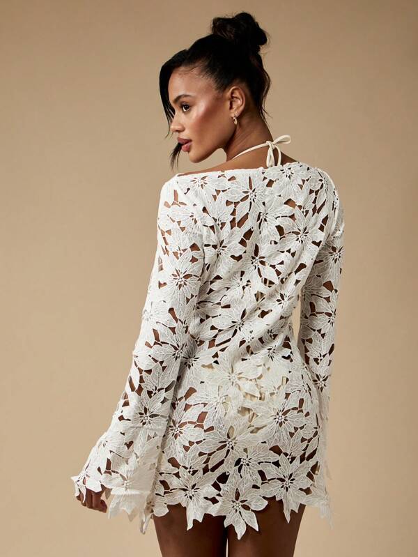 MISSGUIDED Floral Lace Long Sleeve Mini Dress With Cutout Design