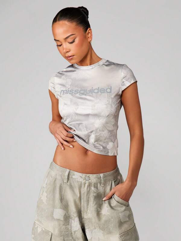 MISSGUIDED Floral Print Crop Tee With Short Sleeves