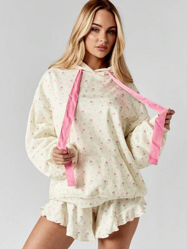 MISSGUIDED Floral Print Hoodie With Drawstring