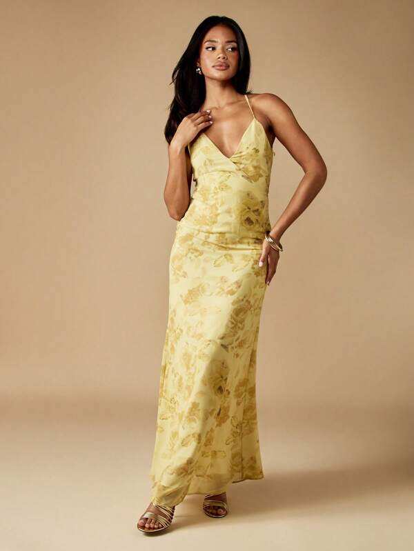 MISSGUIDED Floral Print Plunge Neck Maxi Dress With Cowl Back