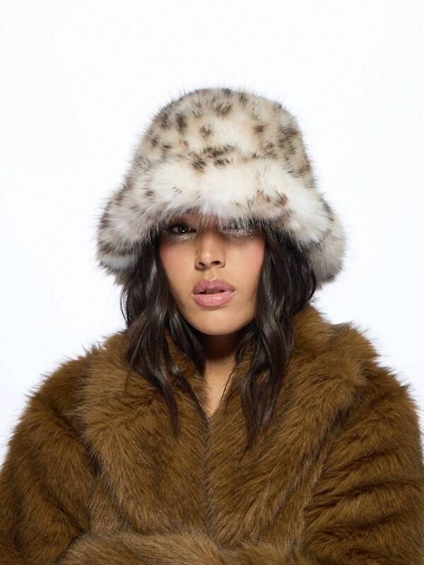MISSGUIDED Fluffy Leopard Print Bucket Hat With Faux Fur
