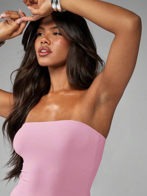 MISSGUIDED Form Fitting Bandeau Strapless Bodycon Mini Dress