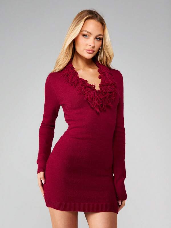 MISSGUIDED Fringe Detail Plunge Neck Sweater Dress