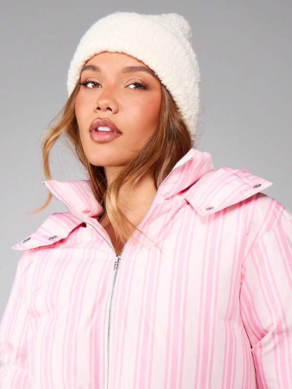 MISSGUIDED Fuzzy Beanie Hat With Plush Textured Knit