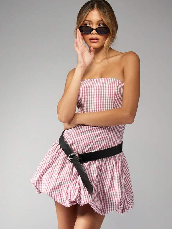 MISSGUIDED Gingham Bubble Hem Ruched Mini Dress