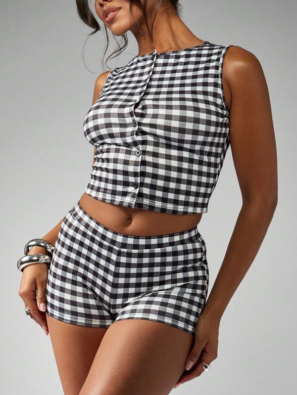 MISSGUIDED Gingham Check Two Piece Cropped Top High Waist Shorts