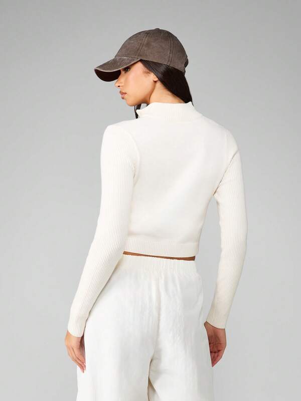 MISSGUIDED Half Zip Cropped Ribbed Knit Sweater With Mock Neck