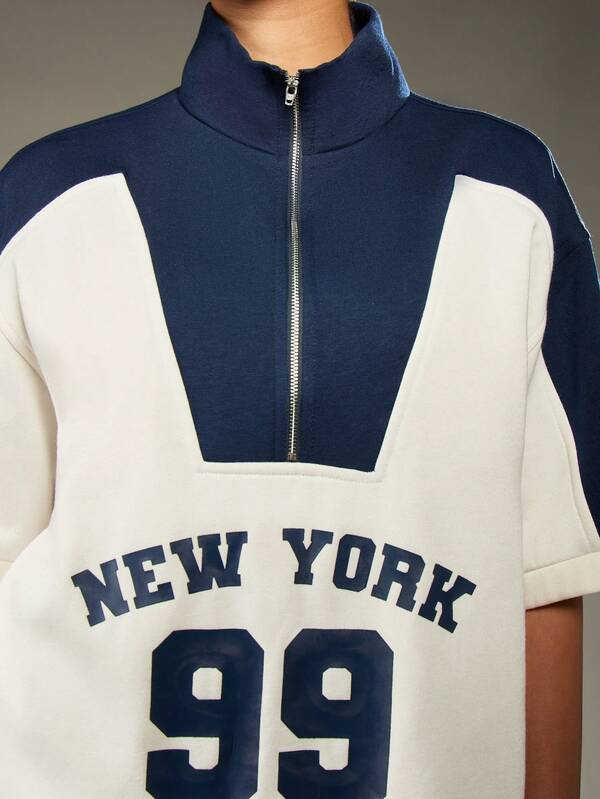 MISSGUIDED Half Zip Sweatshirt With Varsity Print And Contrast Panels