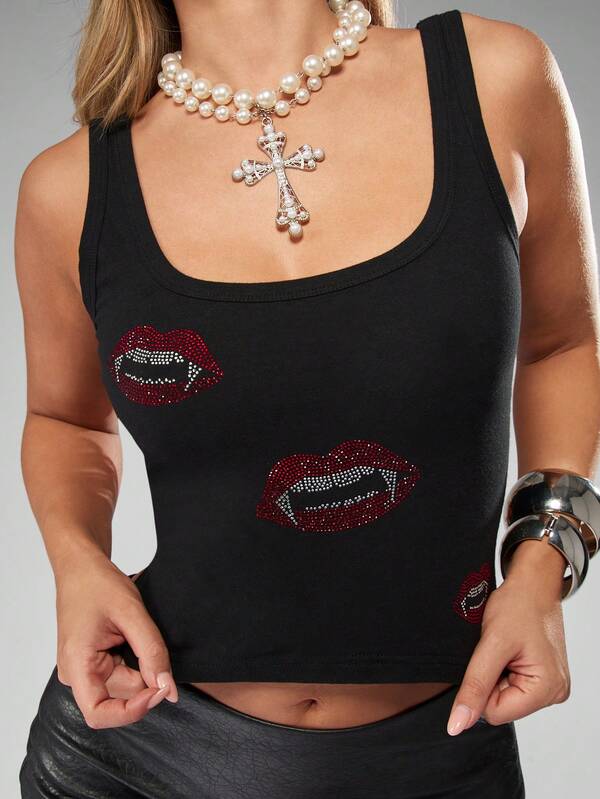 MISSGUIDED Halloween Tank Top With Rhinestone Lips Design