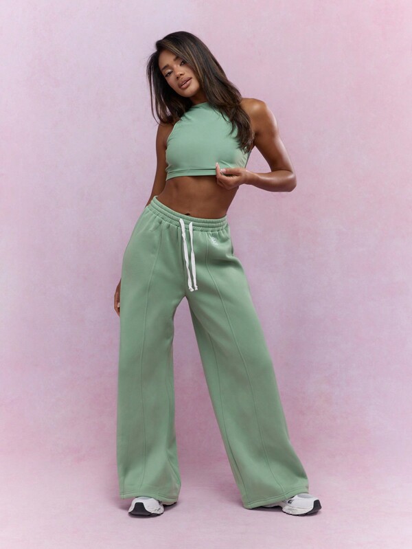 MISSGUIDED Halter Crop Top And Wide Leg Sweatpants Set
