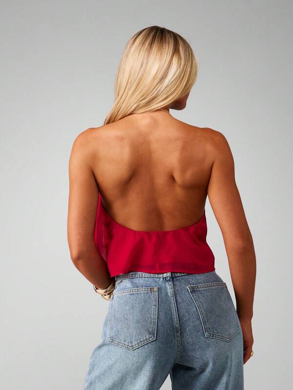 MISSGUIDED Halter Neck Chiffon Top With Plunging Neckline