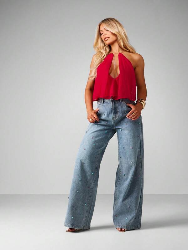 MISSGUIDED Halter Neck Chiffon Top With Plunging Neckline
