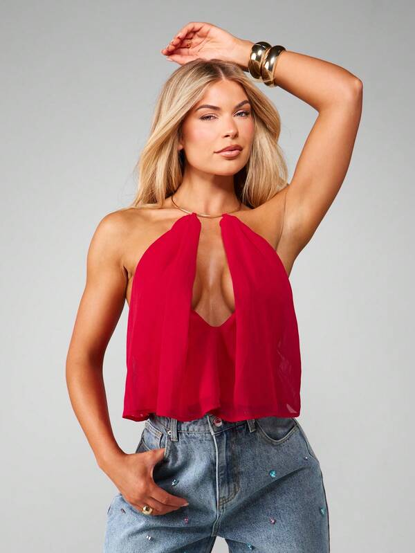 MISSGUIDED Halter Neck Chiffon Top With Plunging Neckline