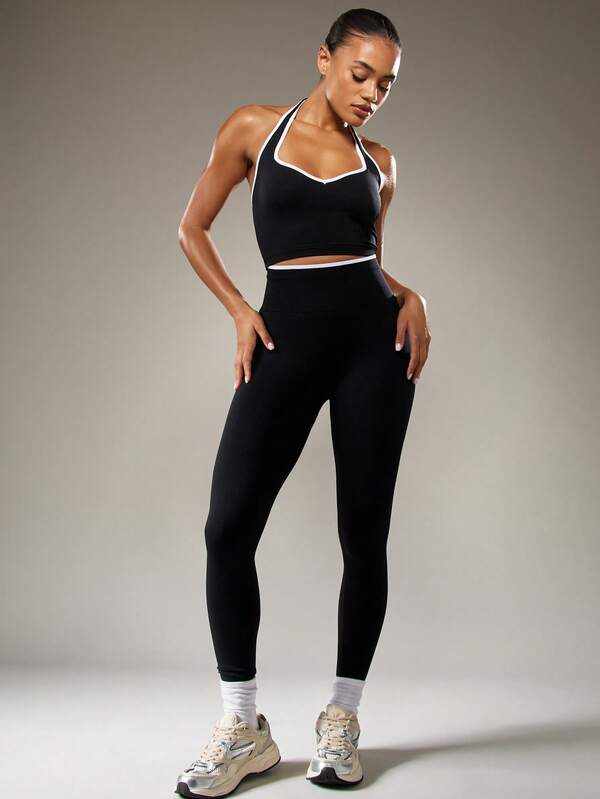 MISSGUIDED Halter Neck Crop Top With High Waist Leggings Set