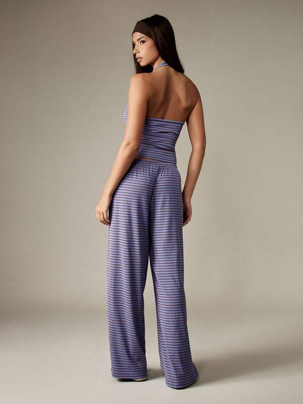 MISSGUIDED Halter Neck Cropped Top And Wide Leg Pants Set