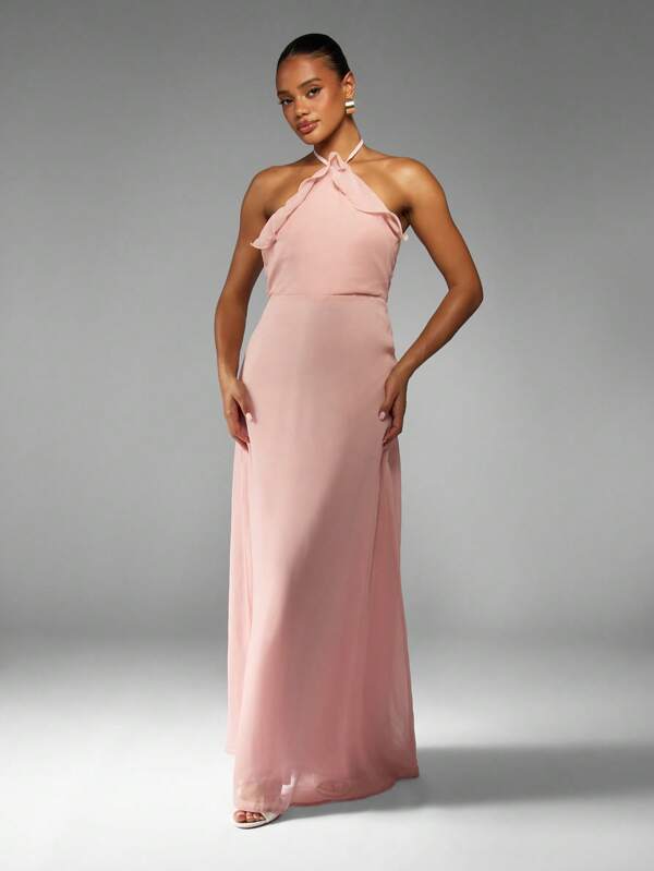 MISSGUIDED Halter Neck Maxi Dress With Ruffle Detail