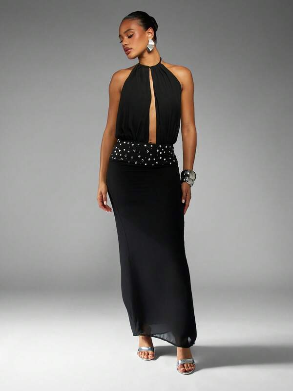 MISSGUIDED Halter Neck Maxi Dress With Studded Waist Detail