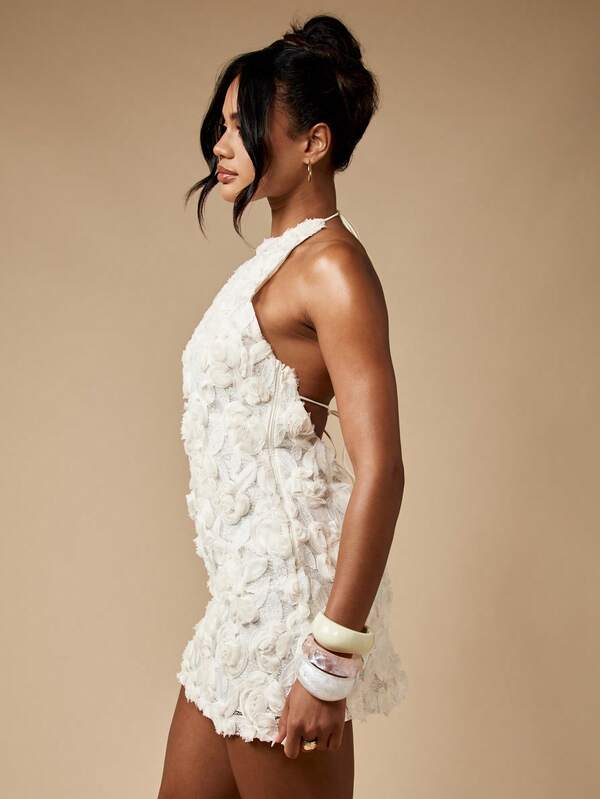 MISSGUIDED Halter Neck Mini Dress With Rose Applique Details