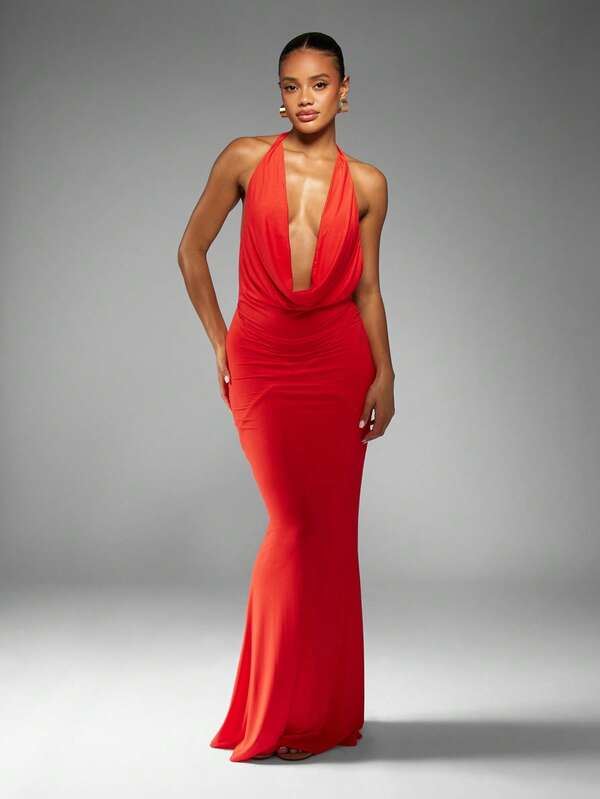 MISSGUIDED Halter Neck Plunge Mermaid Dress With Cowl Front