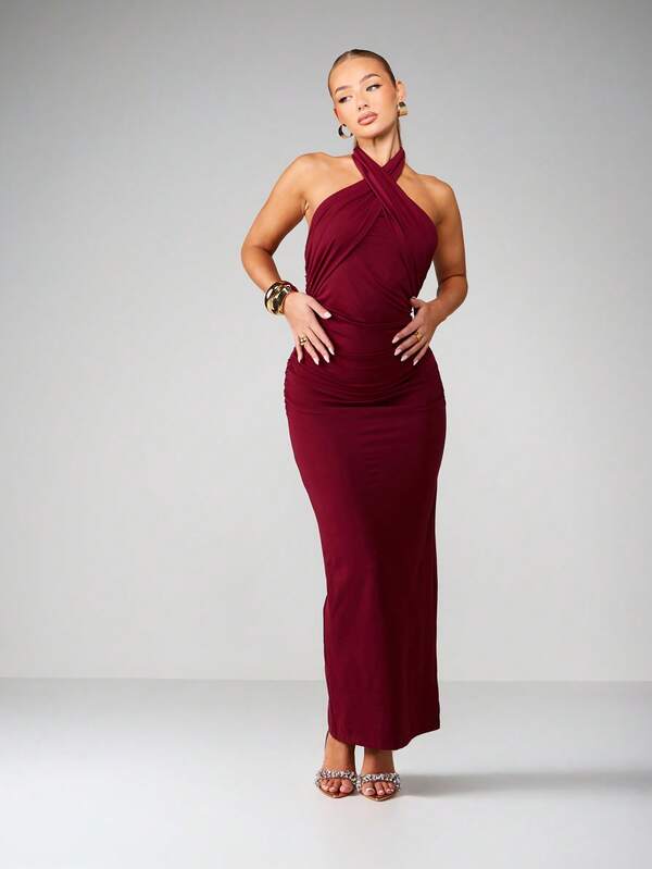 MISSGUIDED Halter Neck Ruched Midaxi Dress