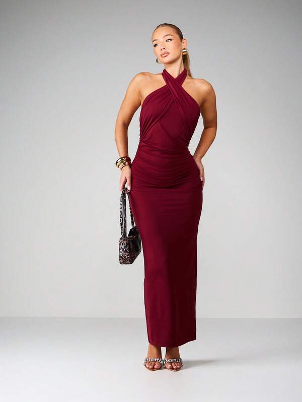 MISSGUIDED Halter Neck Ruched Midaxi Dress