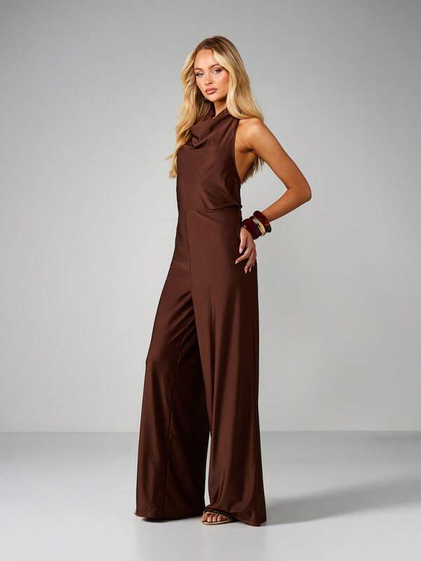 MISSGUIDED Halter Neck Wide Leg Jumpsuit With Backless Cut Out